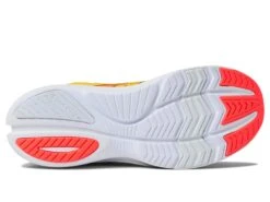 Saucony Kids Kinvara 13 A/C (Little Kid/Big Kid) -StepInStyle Store 61uxPxRu1EL