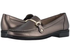 Walking Cradles Wren